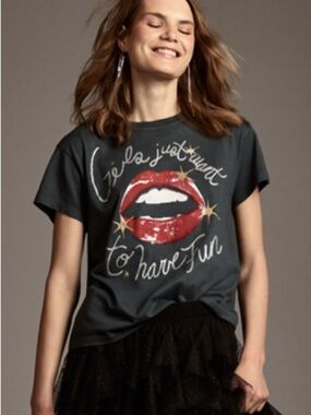 Letluv ANTHROPOLOGIE Girls Just Wanna Have Fun Short-Sleeve Graphic Tee (128)